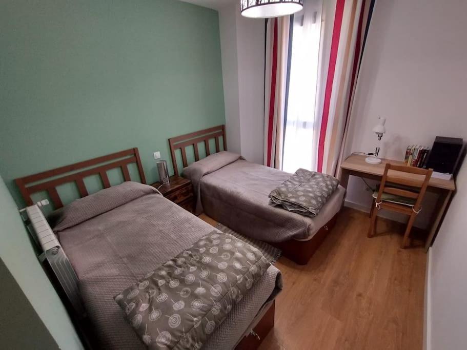 Amplio Apartamento En Sabinanigo - Las Margas Pirineo Aragones Eksteriør bilde